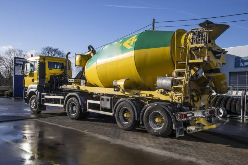 Semi-reboque betoneira DE BUF MIXER/MALAXEUR/MISCHER-10M3 (gestuurd/gelenkt/dir./steering): foto 6