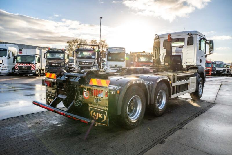 MAN TGS 33.470 BL - 64 456 KM - Caminhão polibenne: foto 4 MAN TGS 33.470 BL - 64 456 KM - Caminhão polibenne: foto 4
