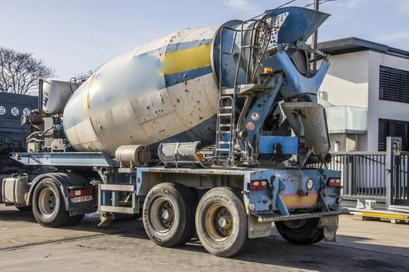 Mol BETON MIXER/MALAXEUR/MISCHER 10M3+MOTOR/MOTEUR - Semi-reboque betoneira: foto 4 Mol BETON MIXER/MALAXEUR/MISCHER 10M3+MOTOR/MOTEUR - Semi-reboque betoneira: foto 4