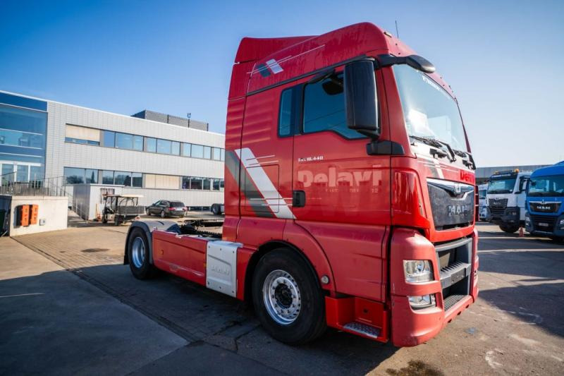 MAN TGX 18.440 XLX BLS - E6 - Tractor: foto 2 MAN TGX 18.440 XLX BLS - E6 - Tractor: foto 2
