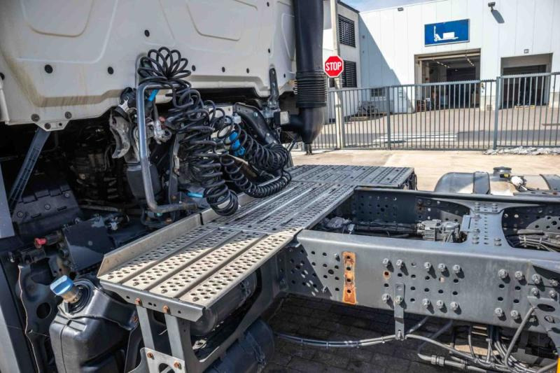 Mercedes ACTROS 1945 LS (1845 LS) - Tractor: foto 5 Mercedes ACTROS 1945 LS (1845 LS) - Tractor: foto 5