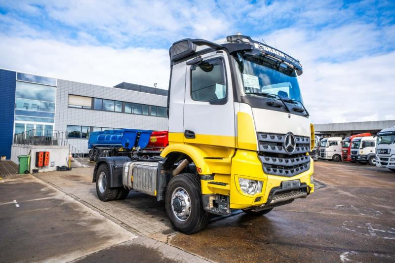 Mercedes AROCS 2045 AS (cardan ) - Tractor: foto 2 Mercedes AROCS 2045 AS (cardan ) - Tractor: foto 2