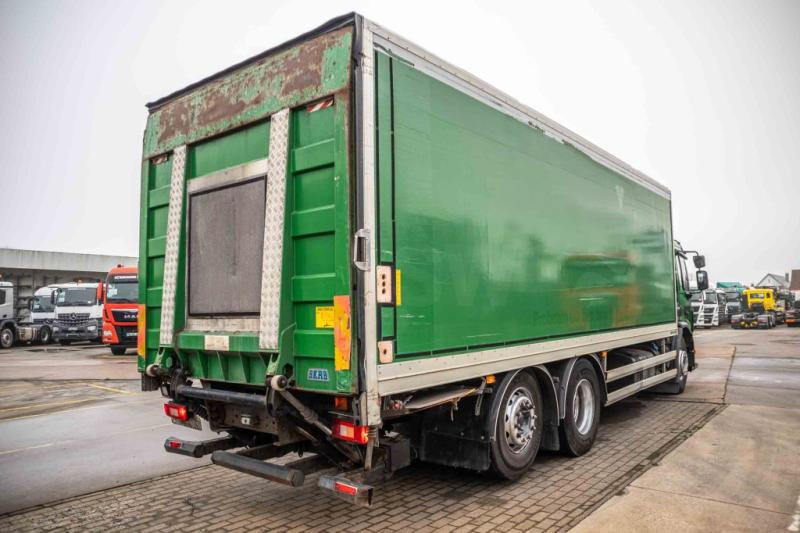 Volvo FE 300-6x2 - Caminhão furgão: foto 3 Volvo FE 300-6x2 - Caminhão furgão: foto 3