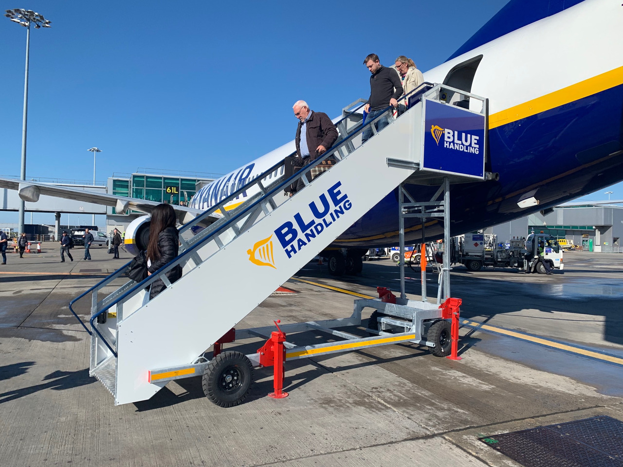 ARS-1 B737 Towable Passenger Stairs - Escada de passageiros: foto 1 ARS-1 B737 Towable Passenger Stairs - Escada de passageiros: foto 1