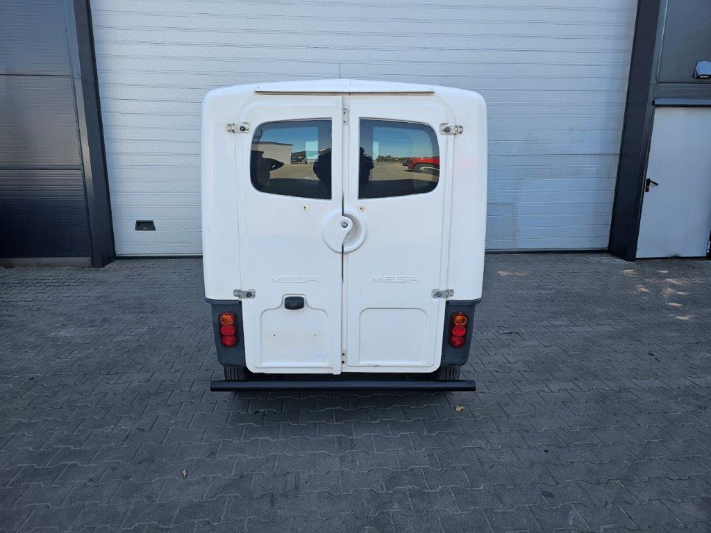 AIXAM MEGA - P96VBA - Carrinha de contentor: foto 5 AIXAM MEGA - P96VBA - Carrinha de contentor: foto 5