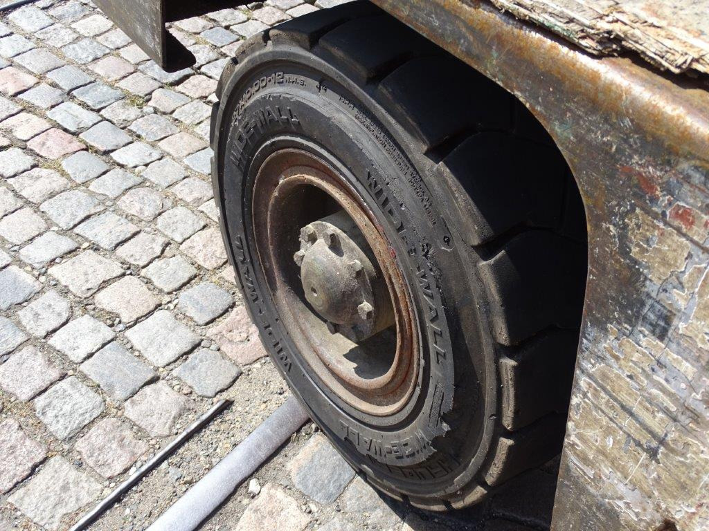 B-P Battioni e Pagani HT3T - Empilhador lateral: foto 2 B-P Battioni e Pagani HT3T - Empilhador lateral: foto 2