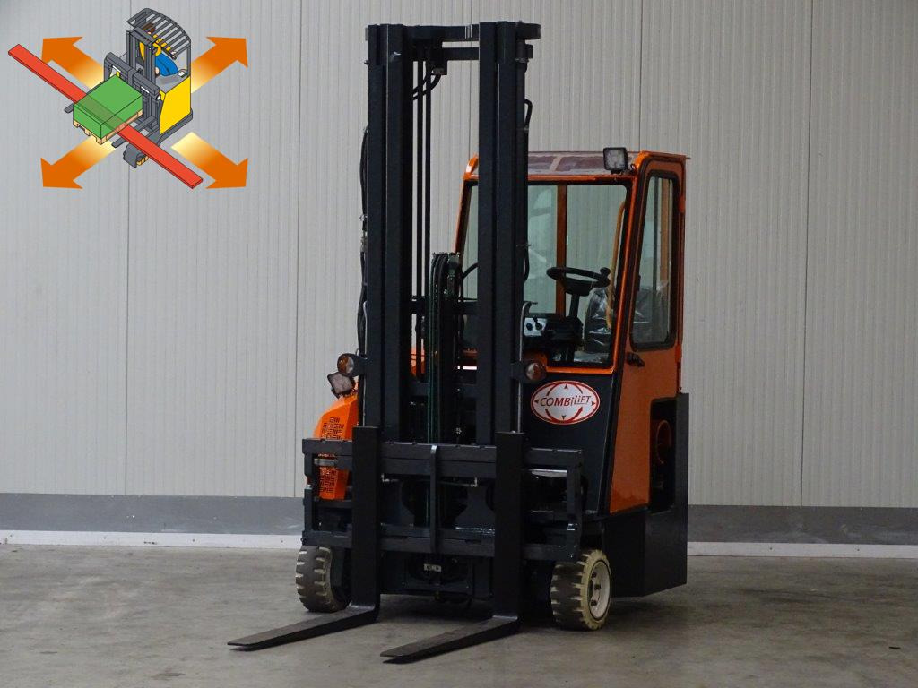 Combilift C2500CB - TRIPLEX - Empilhador de 4 vias: foto 1 Combilift C2500CB - TRIPLEX - Empilhador de 4 vias: foto 1