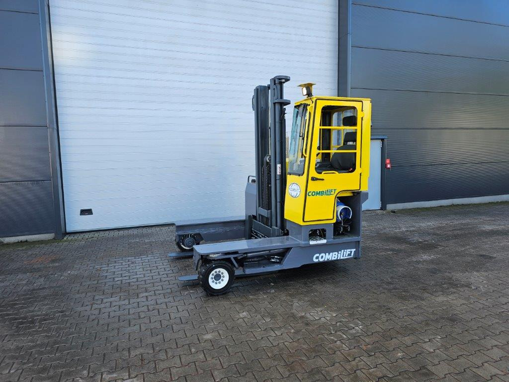 Combilift C4000 - Empilhador de 4 vias: foto 4 Combilift C4000 - Empilhador de 4 vias: foto 4