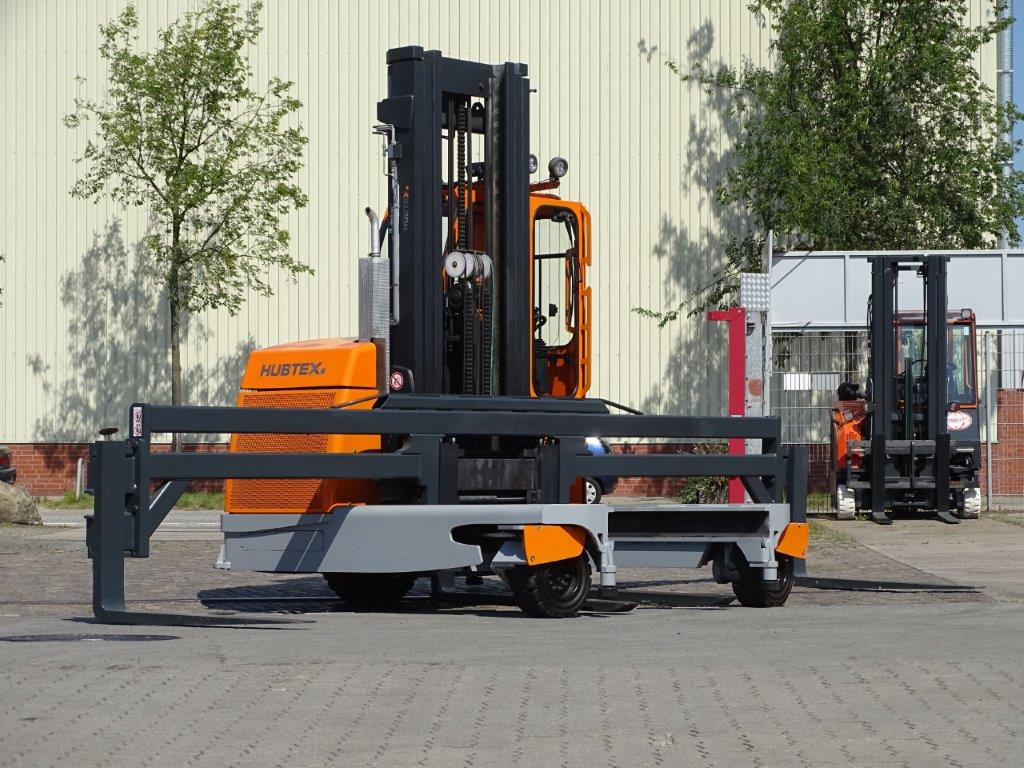 Hubtex DQ45-G - TRAVERSE - Empilhador de 4 vias: foto 4 Hubtex DQ45-G - TRAVERSE - Empilhador de 4 vias: foto 4