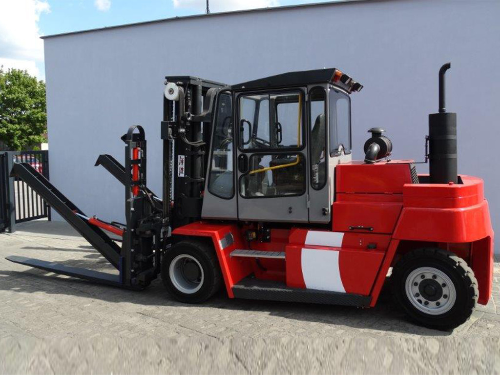 Kalmar DCD80-6 - Empilhadeira a diesel: foto 1 Kalmar DCD80-6 - Empilhadeira a diesel: foto 1
