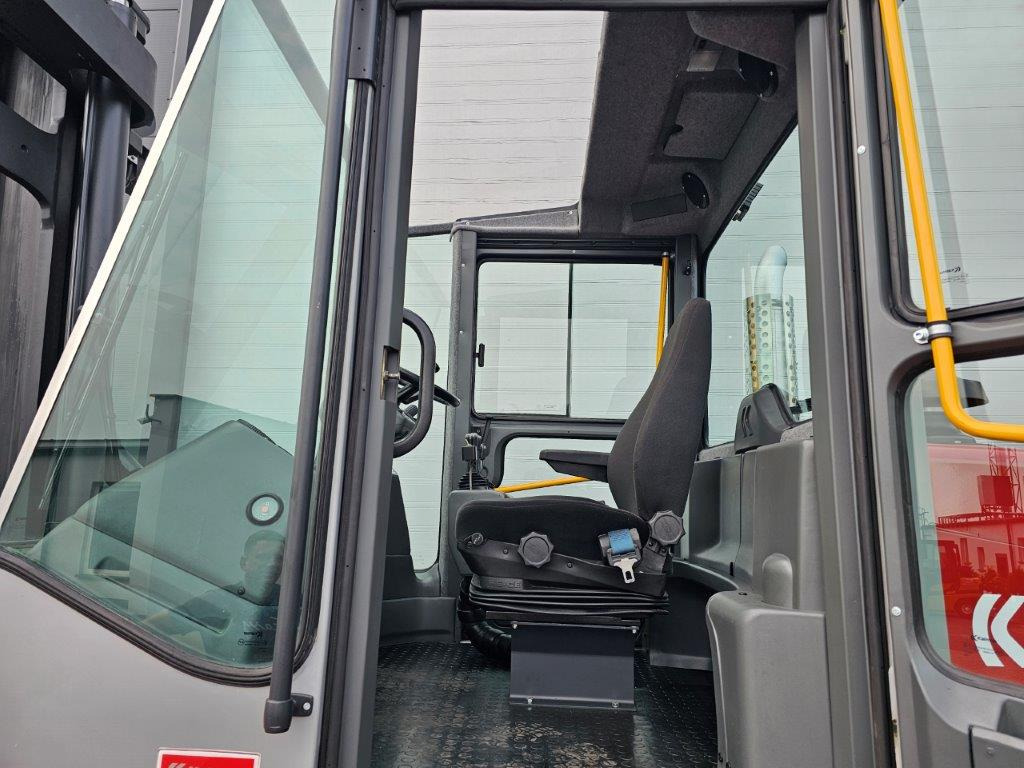 Empilhadeira a diesel Kalmar DCE120-12: foto 6 Empilhadeira a diesel Kalmar DCE120-12: foto 6