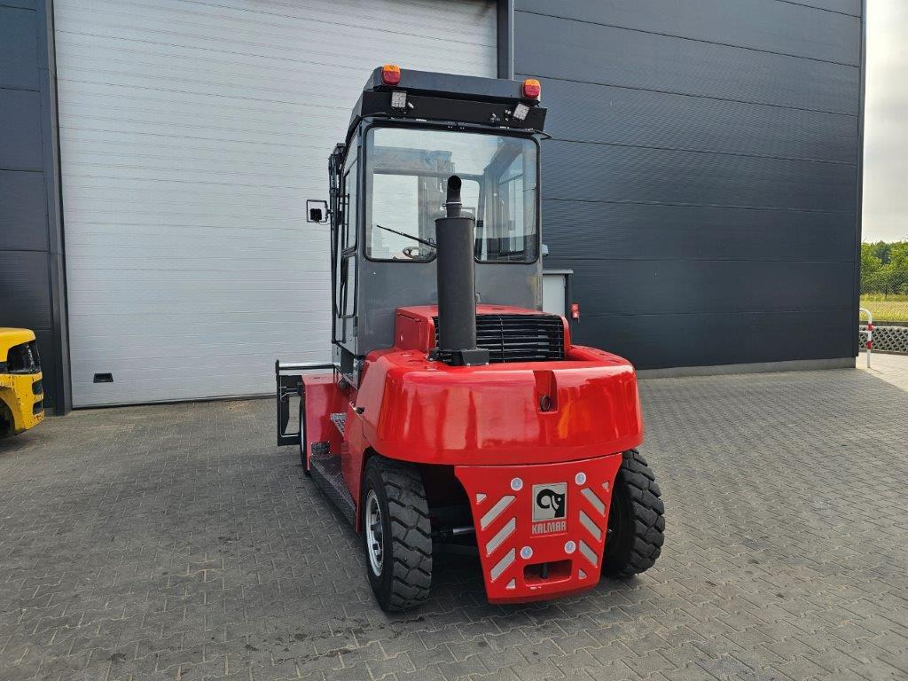 Kalmar DCE80-6 - Empty Containers Handler - Empilhadeira a diesel: foto 5 Kalmar DCE80-6 - Empty Containers Handler - Empilhadeira a diesel: foto 5