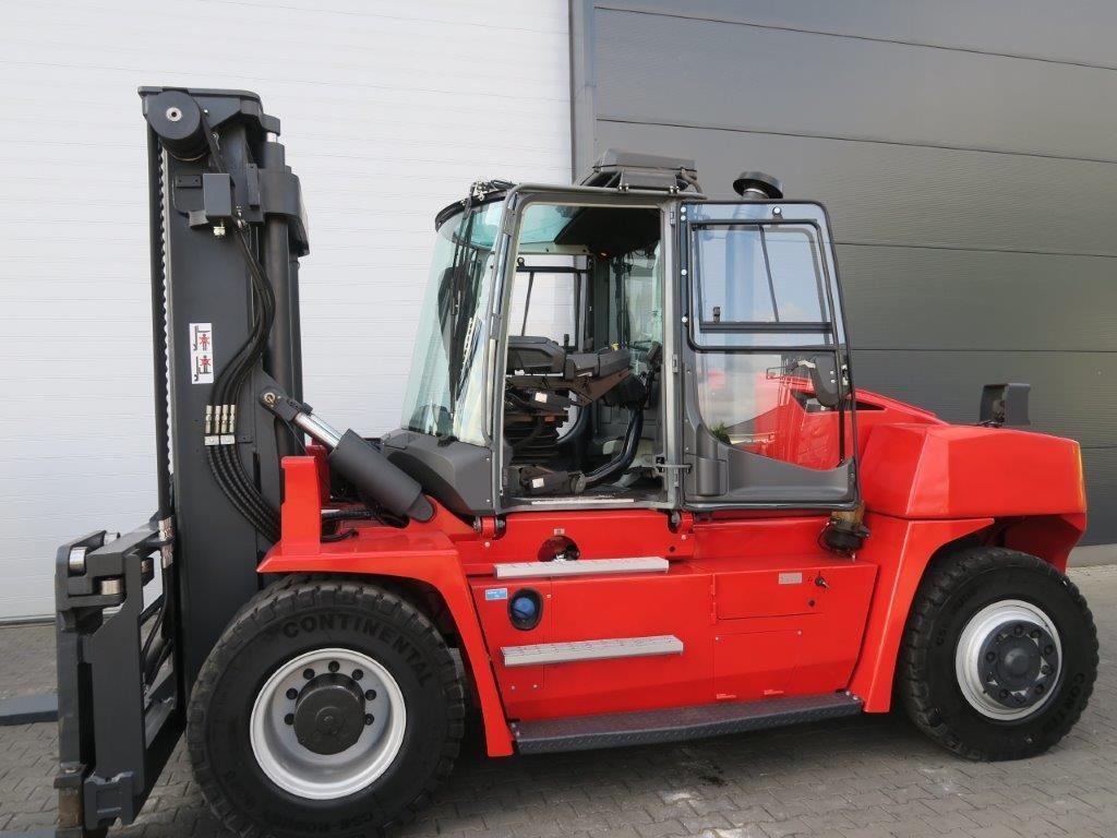 Kalmar DCG150-6 - Drehsitz - Empilhadeira a diesel: foto 3 Kalmar DCG150-6 - Drehsitz - Empilhadeira a diesel: foto 3