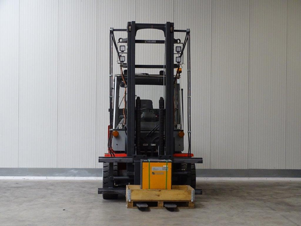 Kalmar ECF70-6 - VOLLFREIHUB - Empilhadeira elétrica: foto 4 Kalmar ECF70-6 - VOLLFREIHUB - Empilhadeira elétrica: foto 4