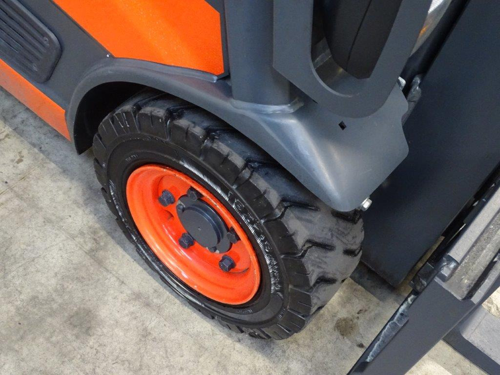 Linde E16P-02 - TRIPLEX - Empilhadeira elétrica: foto 2 Linde E16P-02 - TRIPLEX - Empilhadeira elétrica: foto 2