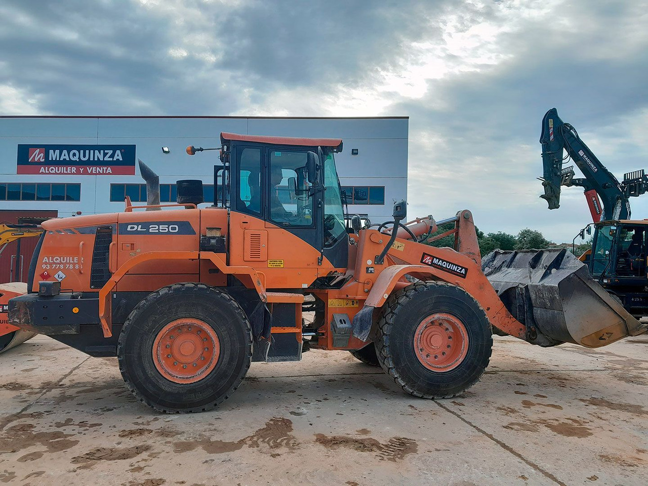 DOOSAN DL250-3 - Carregadeira de rodas: foto 5 DOOSAN DL250-3 - Carregadeira de rodas: foto 5