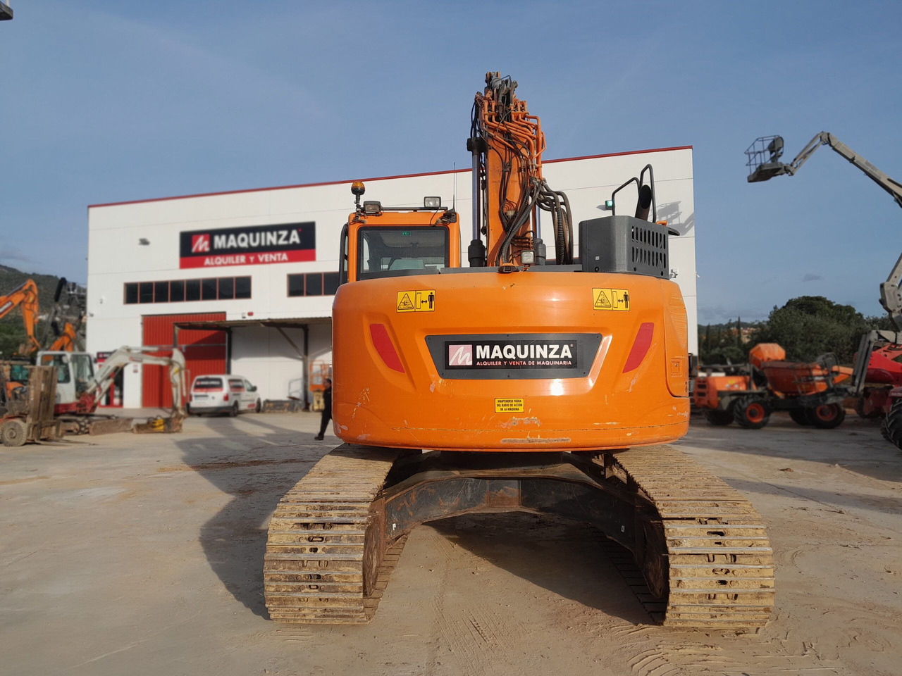 Escavadora de rastos DOOSAN DX235LCR: foto 6