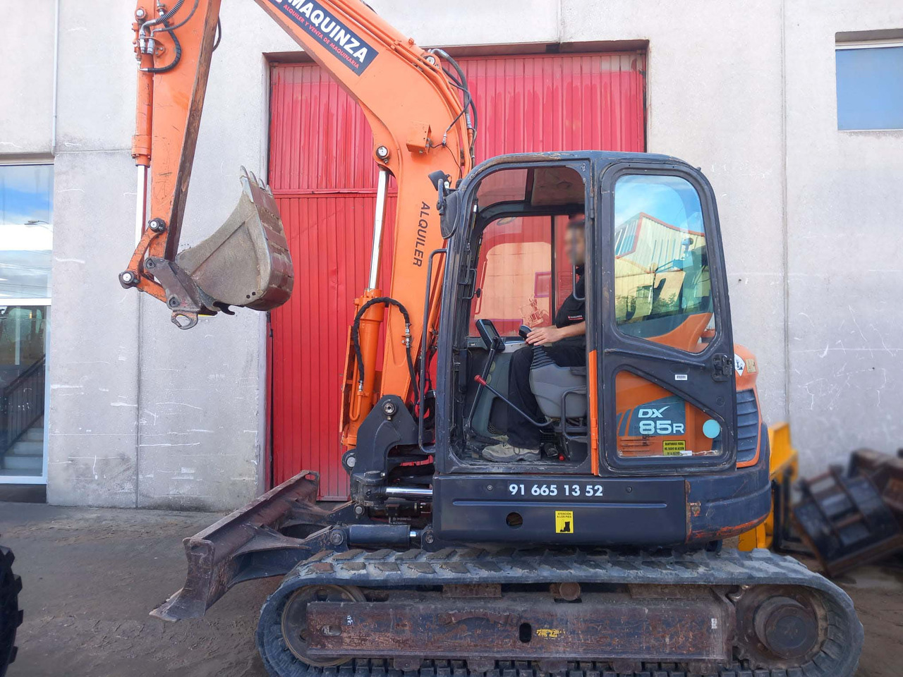 DOOSAN DX85R-3 - Mini escavadeira: foto 1 DOOSAN DX85R-3 - Mini escavadeira: foto 1