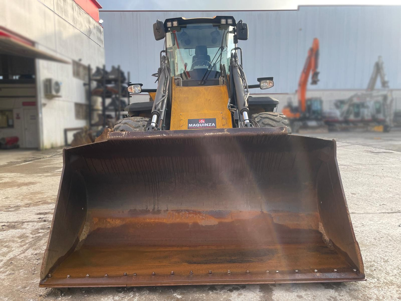 Carregadeira de rodas JCB 427 HT S5: foto 8 Carregadeira de rodas JCB 427 HT S5: foto 8