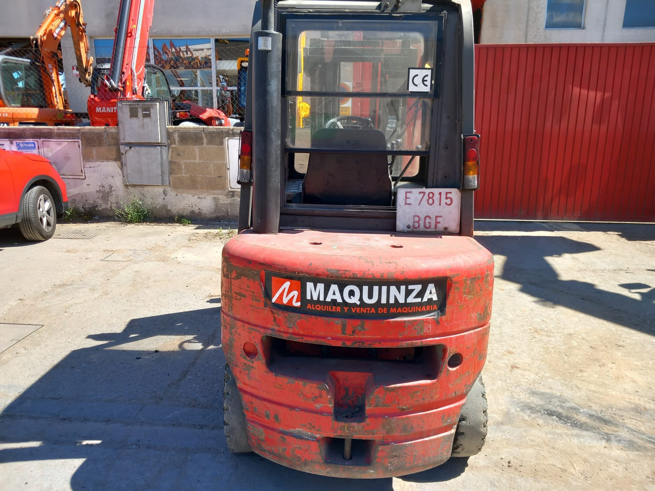 MANITOU CD25P - Empilhadeira a diesel: foto 4 MANITOU CD25P - Empilhadeira a diesel: foto 4