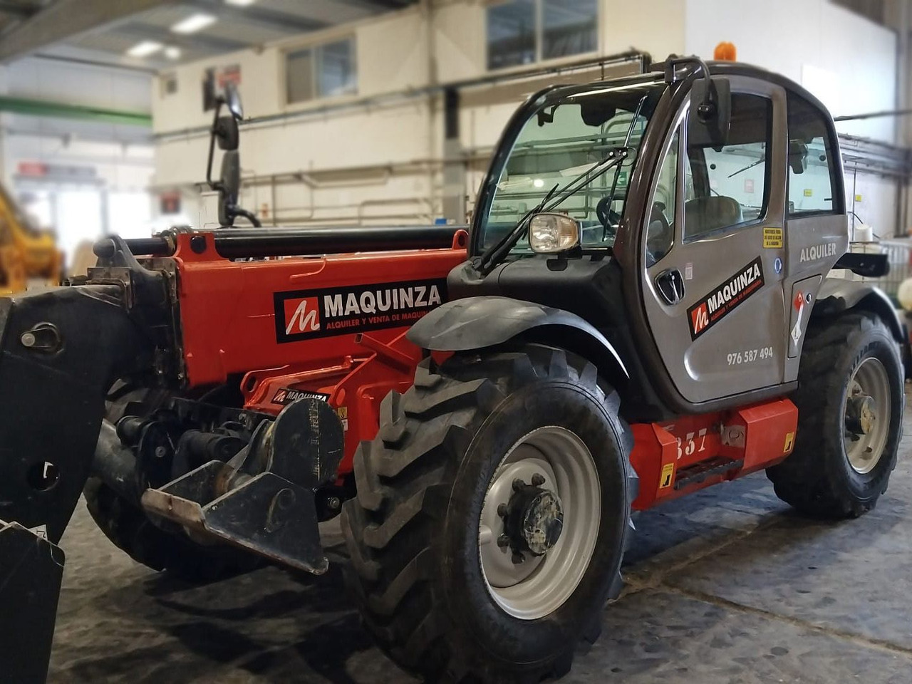 MANITOU MT1335 EASY - Empilhador telescópico: foto 1 MANITOU MT1335 EASY - Empilhador telescópico: foto 1