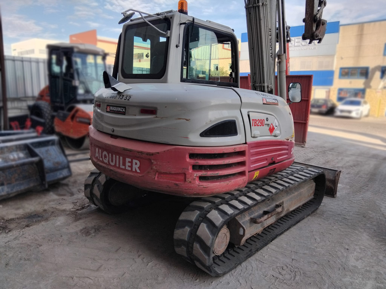 TAKEUCHI TB290 - Mini escavadeira: foto 5 TAKEUCHI TB290 - Mini escavadeira: foto 5