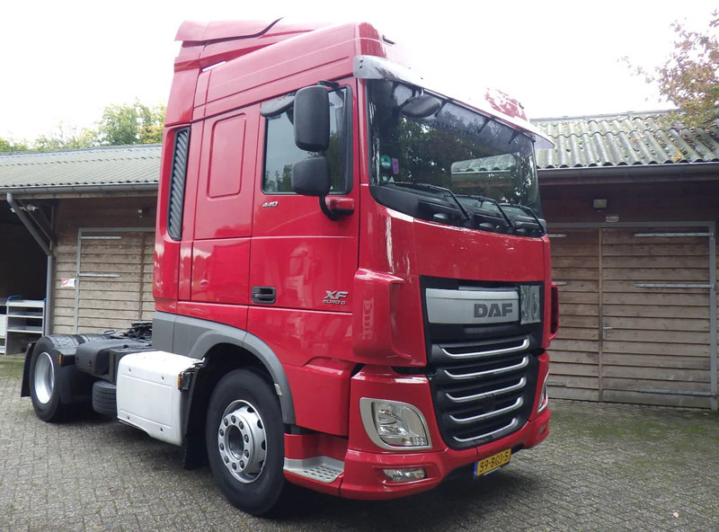 DAF XF 440 8 Tons vooras / Standairco / Standkachel - Tractor: foto 2 DAF XF 440 8 Tons vooras / Standairco / Standkachel - Tractor: foto 2