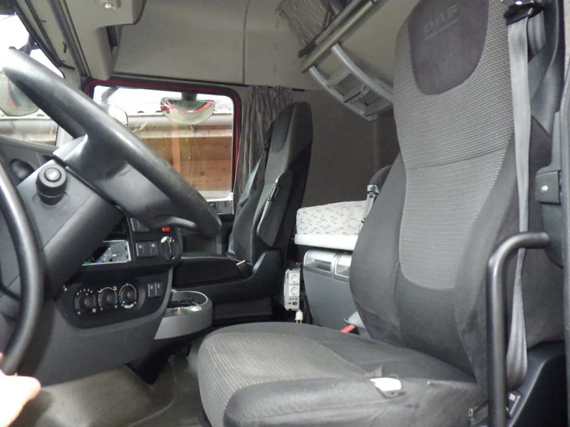 DAF XF 440 NEW TACHO / Holland Truck / 8 Tons vooras / Standairco / Standkachel - Tractor: foto 5 DAF XF 440 NEW TACHO / Holland Truck / 8 Tons vooras / Standairco / Standkachel - Tractor: foto 5