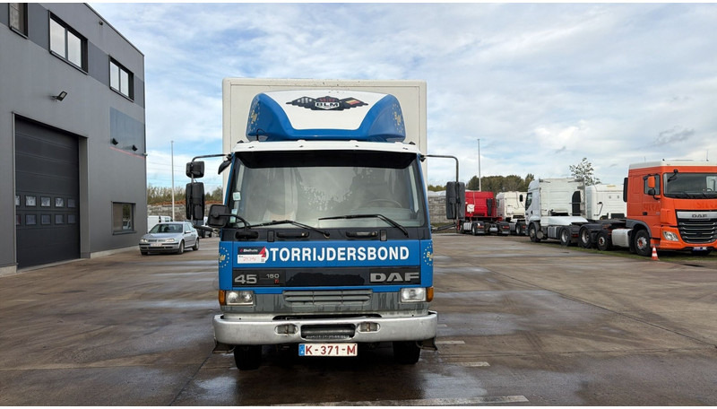 DAF 45 ATI 150 (BELGIAN TRUCK / STEEL SUSP. / LAMES / PERFECT CONDITION / LIFT) - Caminhão furgão: foto 5 DAF 45 ATI 150 (BELGIAN TRUCK / STEEL SUSP. / LAMES / PERFECT CONDITION / LIFT) - Caminhão furgão: foto 5