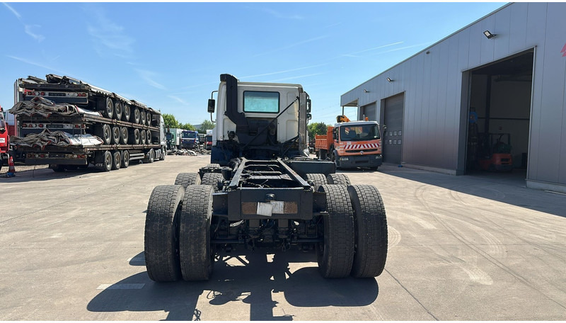 Caminhão chassi DAF 85 CF 430 (EURO 3 / MANUAL GEARBOX / BOITE MANUELLE / BIG HUB / 8X4 / STEEL SUSP. / LAMES): foto 9