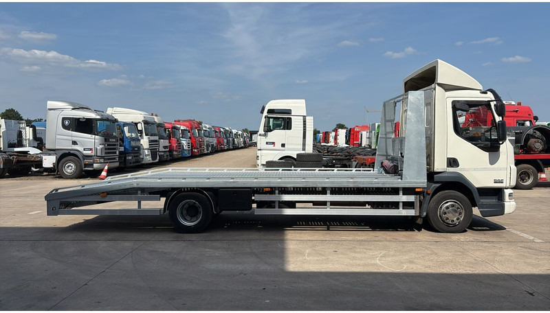 DAF LF 45.210 (EURO 5 / HOLLAND TRUCK / NEW CONSTRUCTION / EURO 5 / PERFECT CONDITION) - Caminhão transporte de veículos: foto 4 DAF LF 45.210 (EURO 5 / HOLLAND TRUCK / NEW CONSTRUCTION / EURO 5 / PERFECT CONDITION) - Caminhão transporte de veículos: foto 4
