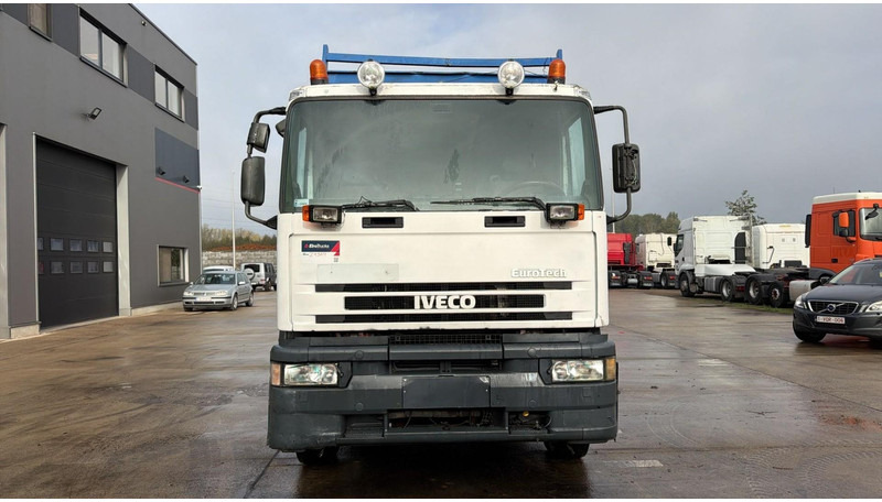 Iveco Eurotech 190 E 34 (POMPE MANUELLE / BOITE MANUELLE / MANUAL PUMP / FULL STEEL SUSP. / LAMES) - Caminhão basculante: foto 4 Iveco Eurotech 190 E 34 (POMPE MANUELLE / BOITE MANUELLE / MANUAL PUMP / FULL STEEL SUSP. / LAMES) - Caminhão basculante: foto 4