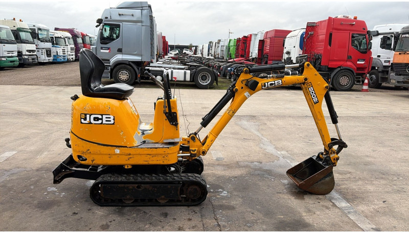 JCB 8008 (BE MACHINE / TOP CONDITION / 1898 H) - Mini escavadeira: foto 4 JCB 8008 (BE MACHINE / TOP CONDITION / 1898 H) - Mini escavadeira: foto 4