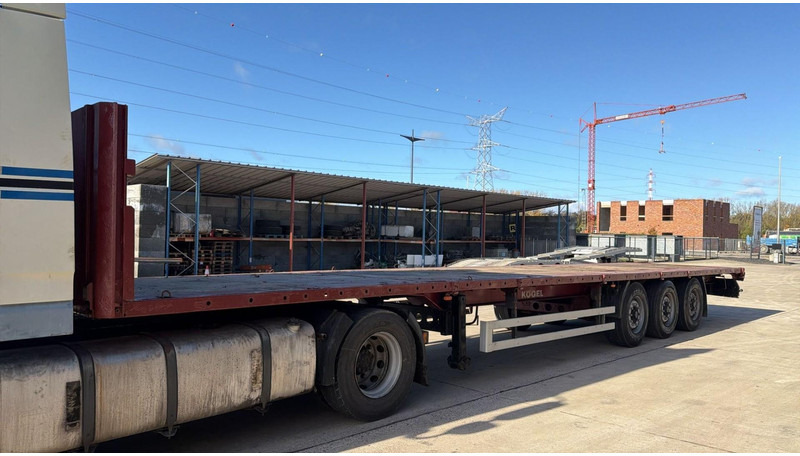 Kögel S 24 (BPW / DISC BRAKES / FREINS DISQUE) - Semi-reboque plataforma/ Caixa aberta: foto 1 Kögel S 24 (BPW / DISC BRAKES / FREINS DISQUE) - Semi-reboque plataforma/ Caixa aberta: foto 1