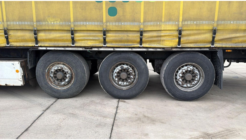 Krone BPW- (BPW AXLES / DISC BRAKES / FREINS DISQUE) - Semi-reboque de lona: foto 5 Krone BPW- (BPW AXLES / DISC BRAKES / FREINS DISQUE) - Semi-reboque de lona: foto 5