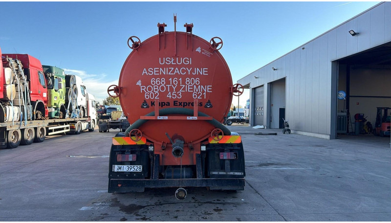 MAN 19.343 (11000L / GOOD CONDITION / BONNE ETAT) - Caminhão limpa fossa: foto 5 MAN 19.343 (11000L / GOOD CONDITION / BONNE ETAT) - Caminhão limpa fossa: foto 5