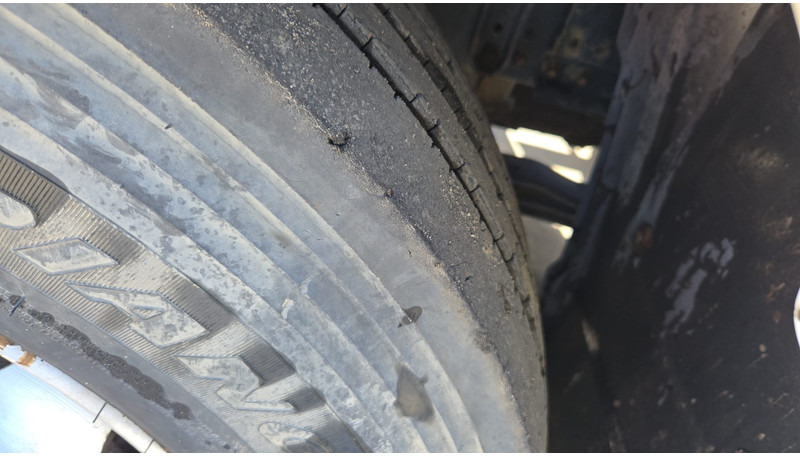 Caminhão chassi MAN TGA 26.440 (MANUAL GEARBOX / FRONT STEEL / 6X2 / BOITE MANUELLE / DEVANT LAMES): foto 10