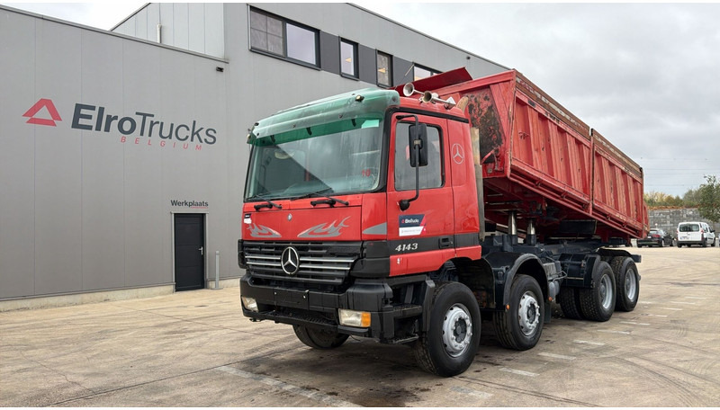 Mercedes-Benz Actros 4143 (GRAND PONT / BOITE MANUELLE / LAMES / 8X4 / STEEL SUSP.) - Caminhão basculante: foto 1 Mercedes-Benz Actros 4143 (GRAND PONT / BOITE MANUELLE / LAMES / 8X4 / STEEL SUSP.) - Caminhão basculante: foto 1