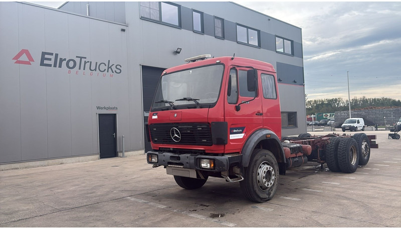 Mercedes-Benz SK 2233 (LAMES / GRAND PONT / V8 AVEC 2X TURBO / BIG AXLE) - Caminhão chassi: foto 1 Mercedes-Benz SK 2233 (LAMES / GRAND PONT / V8 AVEC 2X TURBO / BIG AXLE) - Caminhão chassi: foto 1