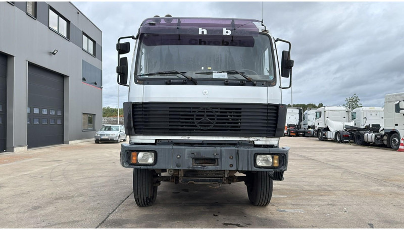 Mercedes-Benz SK 2638 (LAMES / GRAND PONT / V8 AVEC 2X TURBO / BIG AXLE / STEEL SUSP.) - Camião de caixa aberta/ Plataforma: foto 4 Mercedes-Benz SK 2638 (LAMES / GRAND PONT / V8 AVEC 2X TURBO / BIG AXLE / STEEL SUSP.) - Camião de caixa aberta/ Plataforma: foto 4