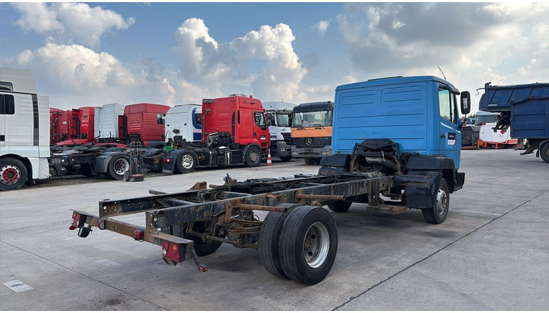 Mercedes-Benz SK 914 (EURO 2 / CHASSIS) - Caminhão chassi: foto 5 Mercedes-Benz SK 914 (EURO 2 / CHASSIS) - Caminhão chassi: foto 5