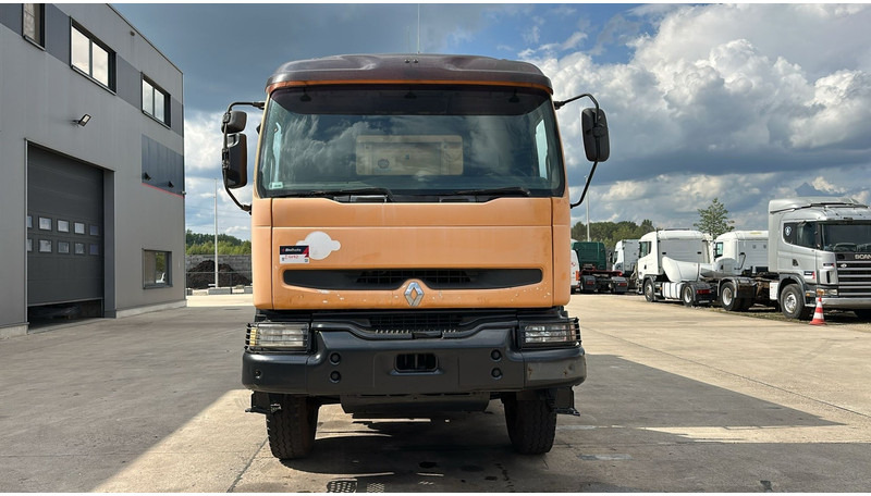Renault Kerax 385 (POMPE MANUELLE / MANUAL PUMP / 6X4 / LAMES / GRAND PONT) - Caminhão basculante: foto 2 Renault Kerax 385 (POMPE MANUELLE / MANUAL PUMP / 6X4 / LAMES / GRAND PONT) - Caminhão basculante: foto 2