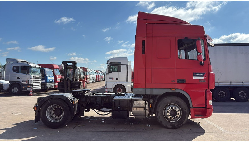 DAF 105 XF 460 (BOITE MANUELLE / MANUAL GEARBOX) - Tractor: foto 5 DAF 105 XF 460 (BOITE MANUELLE / MANUAL GEARBOX) - Tractor: foto 5