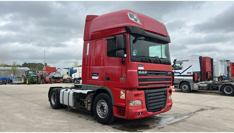 DAF 105 XF 460 (BOITE MANUELLE / MANUAL GEARBOX / TRES PROPRE) - Tractor: foto 3 DAF 105 XF 460 (BOITE MANUELLE / MANUAL GEARBOX / TRES PROPRE) - Tractor: foto 3