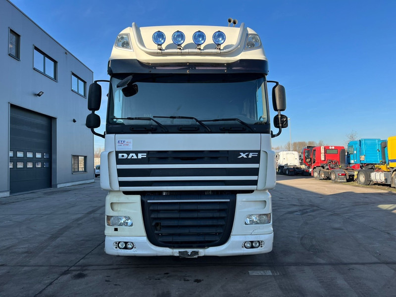 DAF 105 XF 460 Super Space Cab (MANUAL GEARBOX / BOITE MANUELLE) - Tractor: foto 2 DAF 105 XF 460 Super Space Cab (MANUAL GEARBOX / BOITE MANUELLE) - Tractor: foto 2