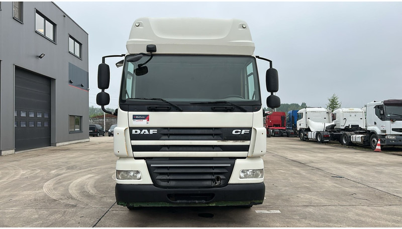 DAF 85 CF 460 (PERFECT CONDITION / PARFAIT ETAT !!!! / TRES PROPRE) - Tractor: foto 2 DAF 85 CF 460 (PERFECT CONDITION / PARFAIT ETAT !!!! / TRES PROPRE) - Tractor: foto 2