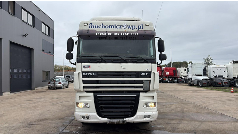 DAF XF 105.460 (BOITE MANUELLE / MANUAL GEARBOX) - Tractor: foto 2 DAF XF 105.460 (BOITE MANUELLE / MANUAL GEARBOX) - Tractor: foto 2