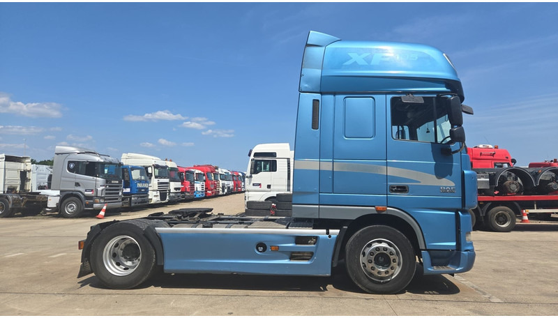 DAF XF 105.460 (BOITE MANUELLE / MANUAL GEARBOX / PARFAIT ETAT / TRES PROPRE) - Tractor: foto 4 DAF XF 105.460 (BOITE MANUELLE / MANUAL GEARBOX / PARFAIT ETAT / TRES PROPRE) - Tractor: foto 4