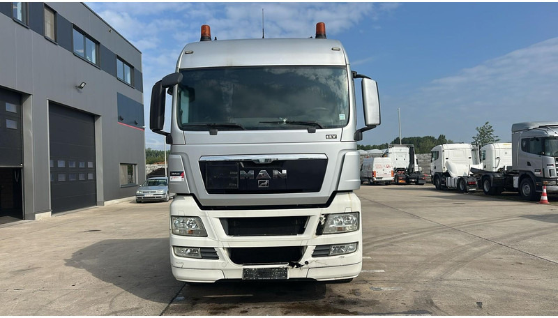 MAN TGX 18.400 (BE TRUCK / EURO 5 EEV / PTO / HYDRAULIC PUMP) - Tractor: foto 3 MAN TGX 18.400 (BE TRUCK / EURO 5 EEV / PTO / HYDRAULIC PUMP) - Tractor: foto 3