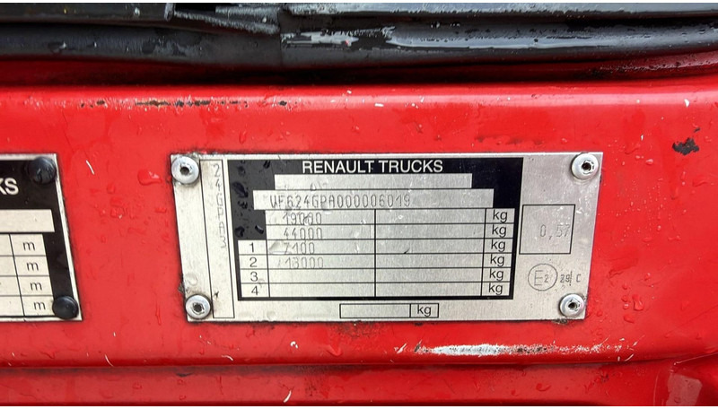Tractor Renault Premium 450 DXI (BOITE MANUELLE / MANUAL GEARBOX): foto 16